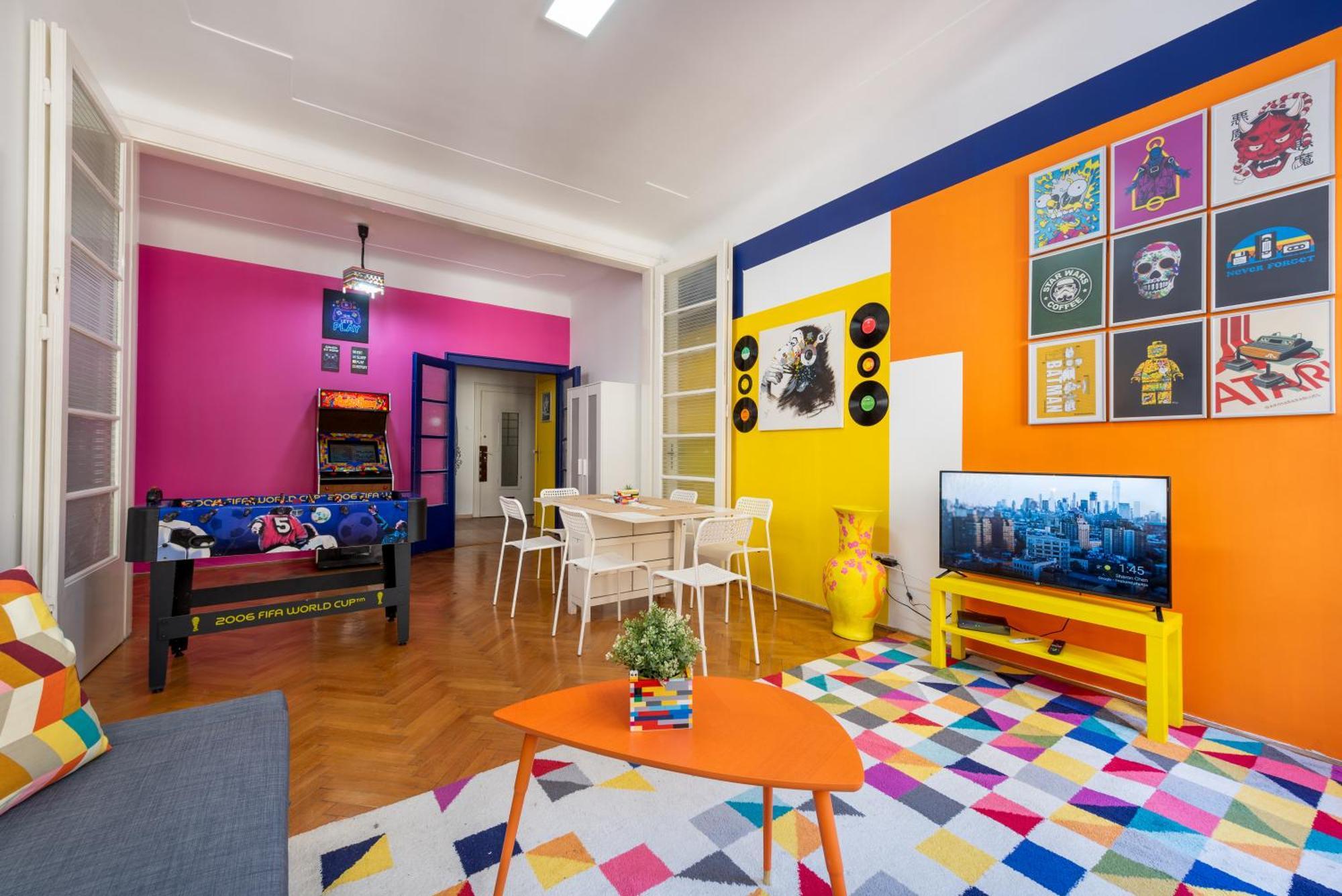 Apartment Synagogue In Heart Of Budapest