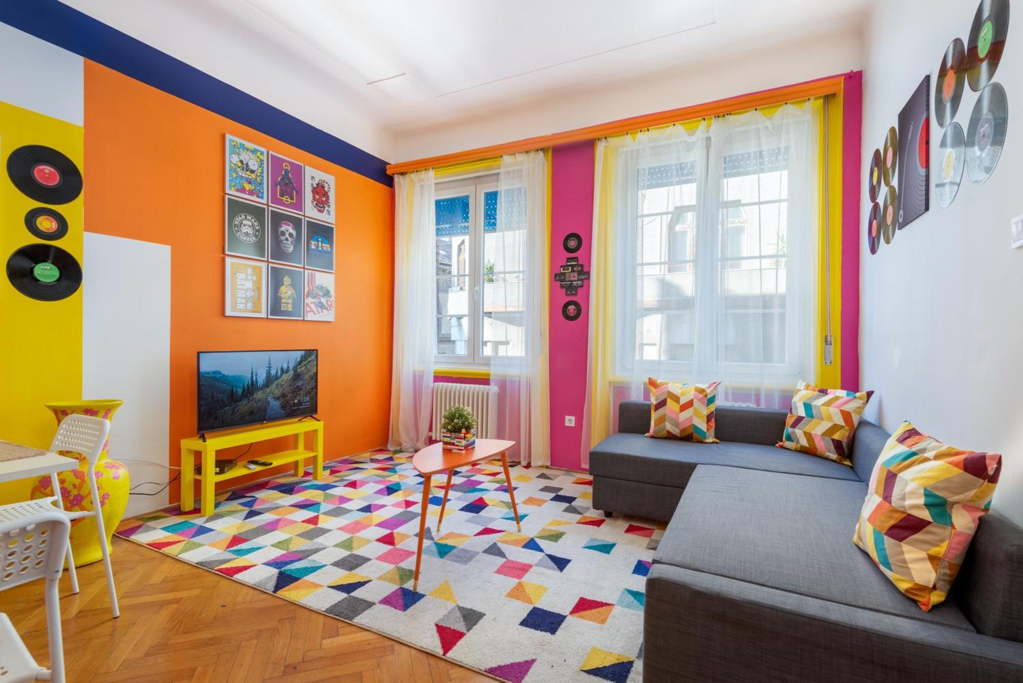 Synagogue In Heart Of Apartment *